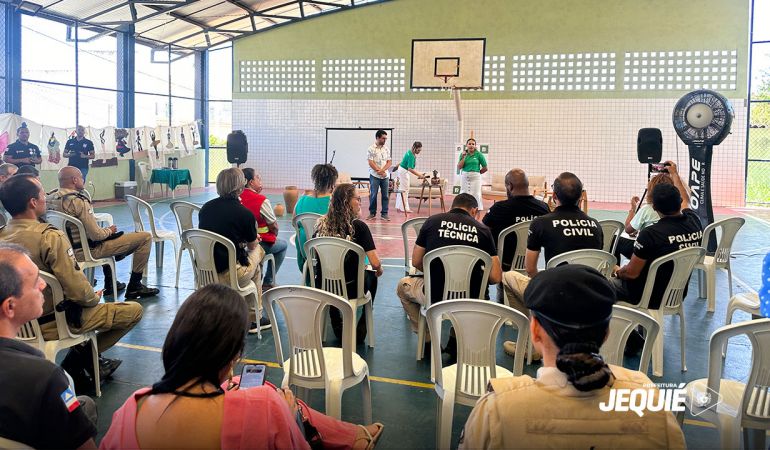 Prefeitura de Jequié em parceria com Defensoria Pública leva diversos serviços aos moradores da comunidade do Barro Preto